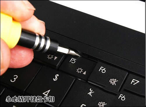 ���_����