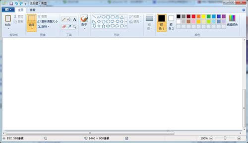 ���D����