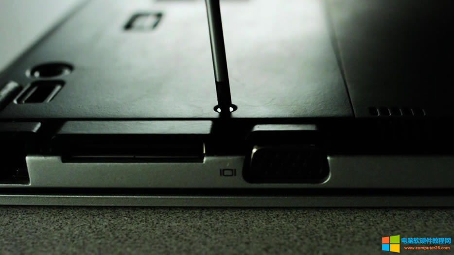 如何拆解與重新組裝筆記本電腦3