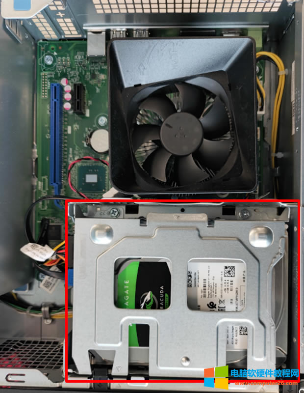 �����ĳɾ�VISTRO 3690С���C����M.2�ӿ����ǹ̑BӲ�P