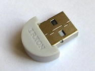 �{���m����