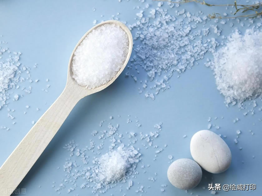 ��ӡ�C(j��)īˮŪ�K�֣����������ϴ��ӡ�C(j��)īˮ�����У�