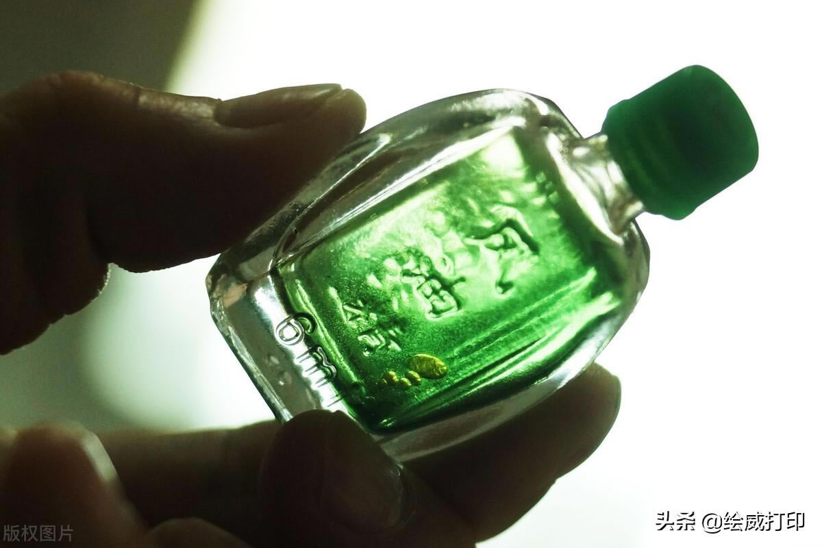 ��ӡ�C(j��)īˮŪ�K�֣����������ϴ��ӡ�C(j��)īˮ�����У�