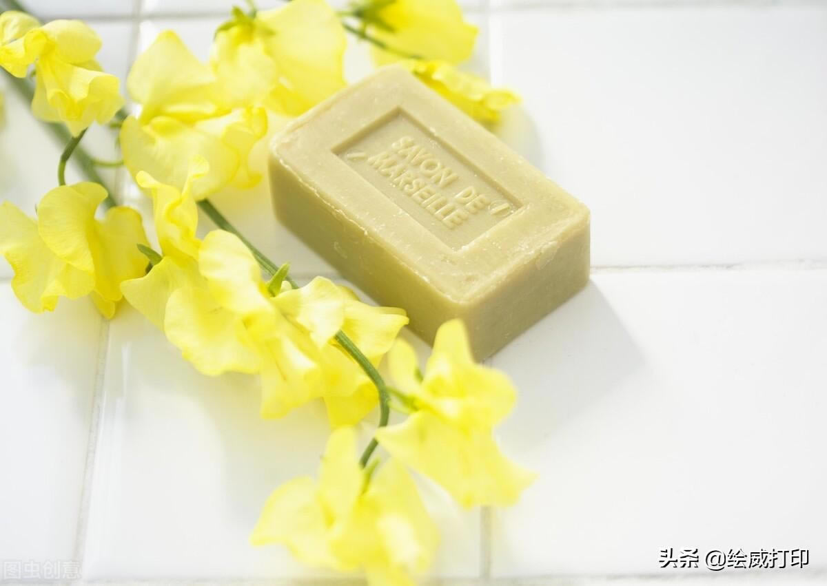 ��ӡ�C(j��)īˮŪ�K�֣����������ϴ��ӡ�C(j��)īˮ�����У�