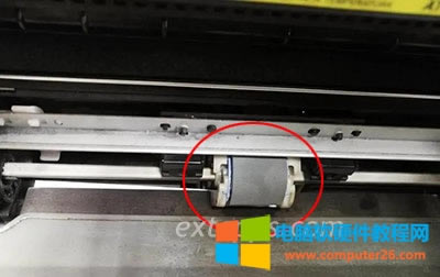 ���մ�ӡ�C�Ĵ꼈݆��ȡ��݁�Լ����xצ��ĥ�p���@Ҳ����ɿ�������Ҫԭ�򣬮�(d��ng)Ȼ�Еr������©�۵��꼈݆�ϴ�ͬ�ӕ��������@�N�F(xi��n)��߀���^�࣬һЩ��ӡ�C�S�o(h��)�ˆT�ӷۺ͵��M�۲�ؓ(f��)؟(z��)�Σ������׳��F(xi��n)�ˆ��}��