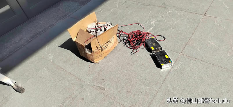 LED�����W�q��������ˣ�������һ�Wһ�W�Зl�y���Ͻ�Q����