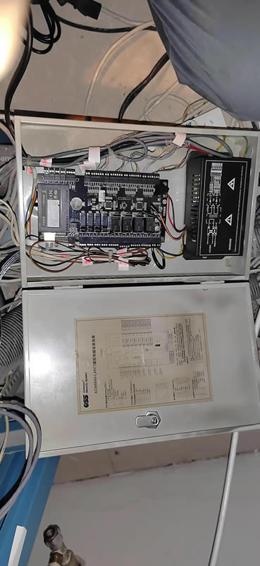 ���F���ϵ��T�����������C