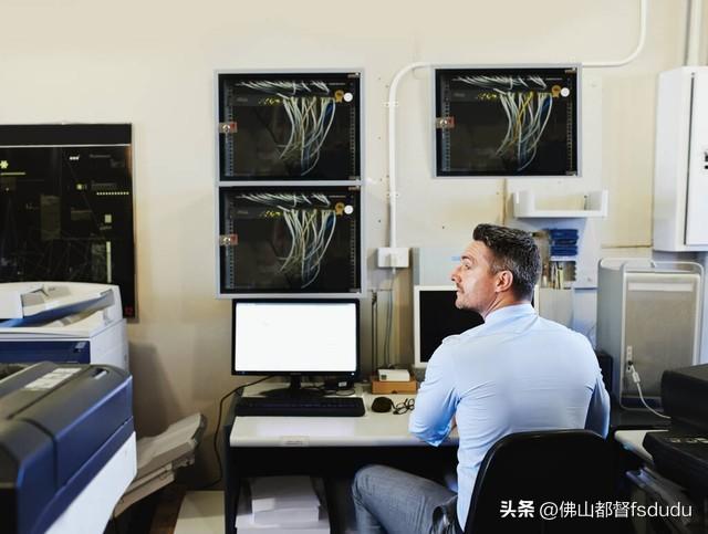 �o��·������һ�Εr�g���ϲ��˾W����һ����������ˣ��@��ʲôԭ��