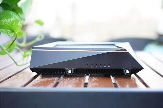 �A�TROG GT-AC5300·�����M�W����