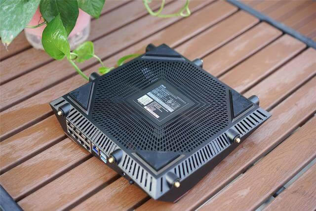 �A�TROG GT-AC5300·�����M�W����