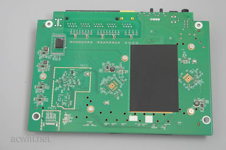 友訊DIR878拆機 AC1900無線路由器