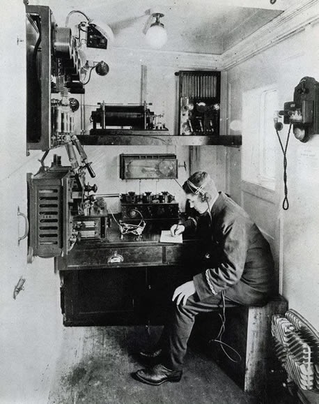 ���գ�Wi-Fi��ʷ WiFi��ǰ������