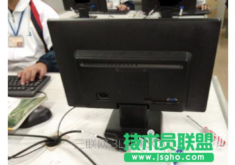 �_ʽ�C�@ʾ���ɫ���У�� ��