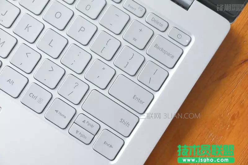 С�׹Pӛ��Air 13.3ָ�y��ȫ���u�y