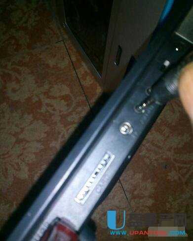 ���Ӱ�U�P��ĸ茧(d��o)���ҕ����һ�N�����m����