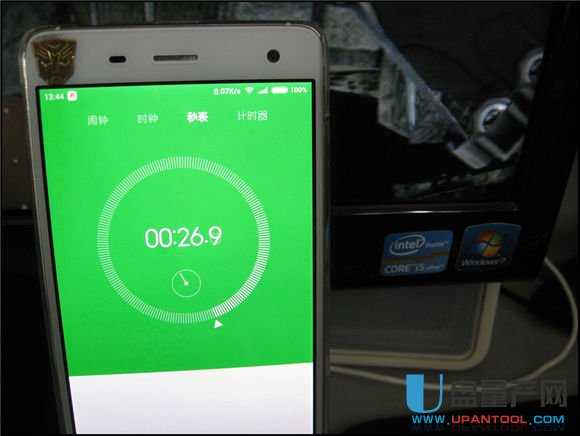 SSD�̑BӲ�PM.2��SATA3�Ă��Ì��Ȝyԇ