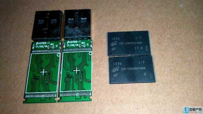 ��ô�уɂ�Ξ���x16G����IS903�����o32G U�P