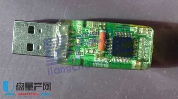 �U��MP4��������һ��(g��)С����U�P�̳�3