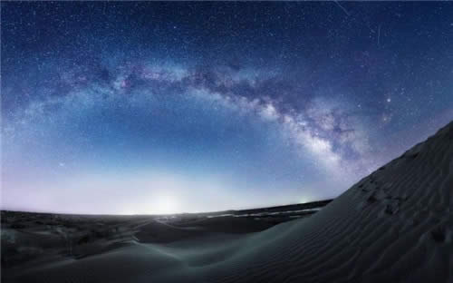 Win10�ڼ���In the Desert�ϼܣ�