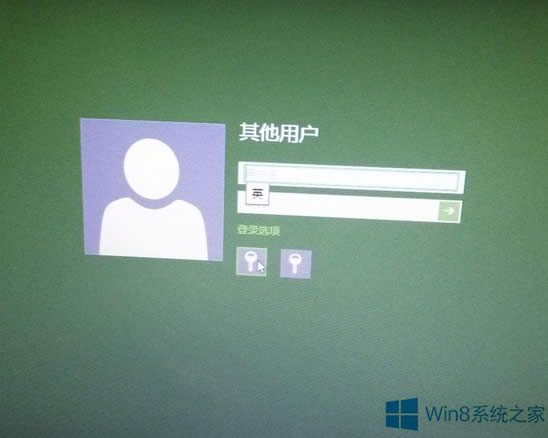 Windows8�@ʾ���ɫ��������ô�k��