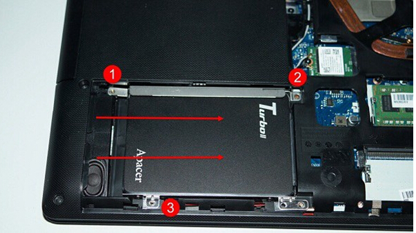 Windows10ϵ�y(t��ng)��СС�O(sh��)��׌SSD�ٶ��w����