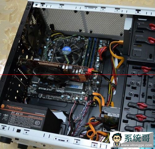 Win7電腦顯示器黑屏不顯示的解決方案